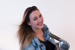 Friseurmeisterin Franziska Otto