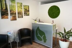 Friseurmeisterin Lea Rumpf