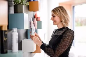 Friseurmeisterin Maria Hieke