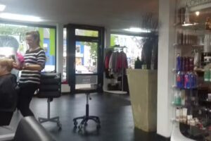 Friseursalon 77 &ndash; Azime &Ouml;ZDOĞAN