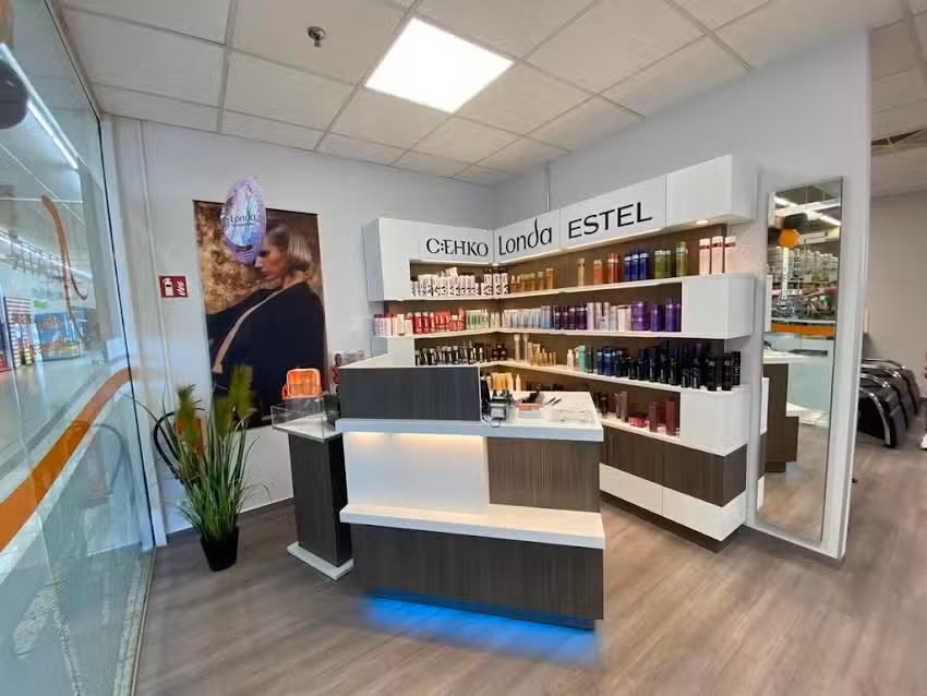 Friseursalon Art Of Hair &ndash; Mittelhausen