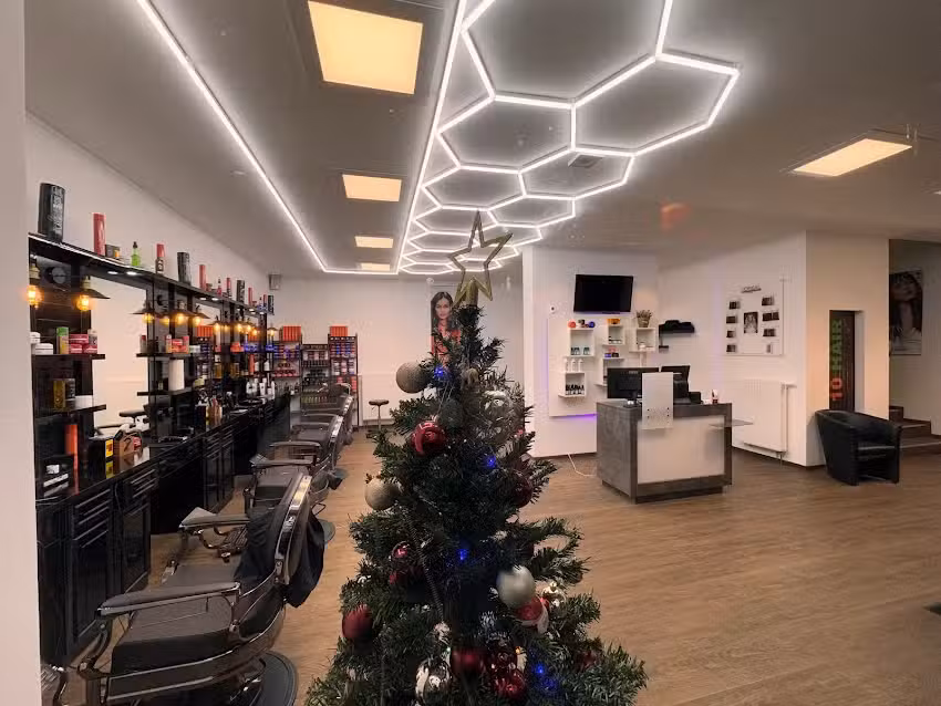 Friseursalon & Barbershop STAR
