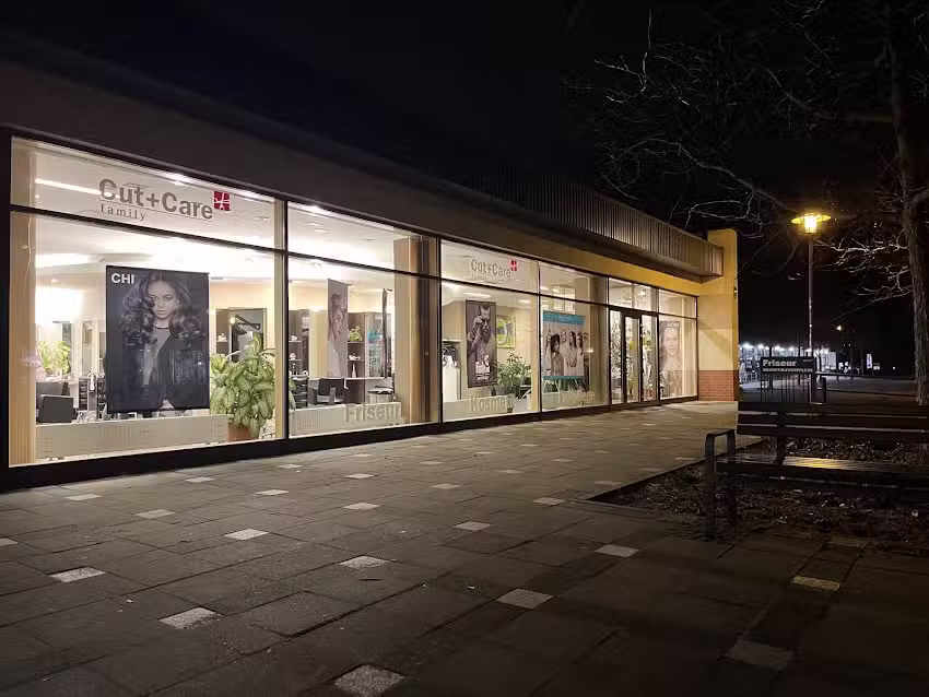 Friseursalon Cut + Care &ndash; Am Stern