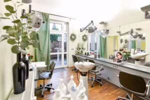 Friseursalon Cut&acute;n Colour by Cristin