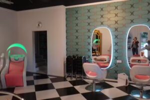 Friseursalon das Schneidezimmer Romy Keller