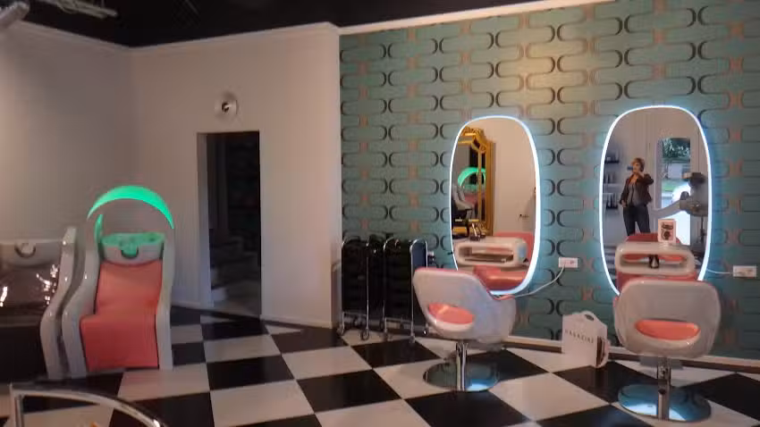 Friseursalon das Schneidezimmer Romy Keller