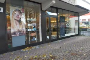 Friseursalon &ndash; Die Locke