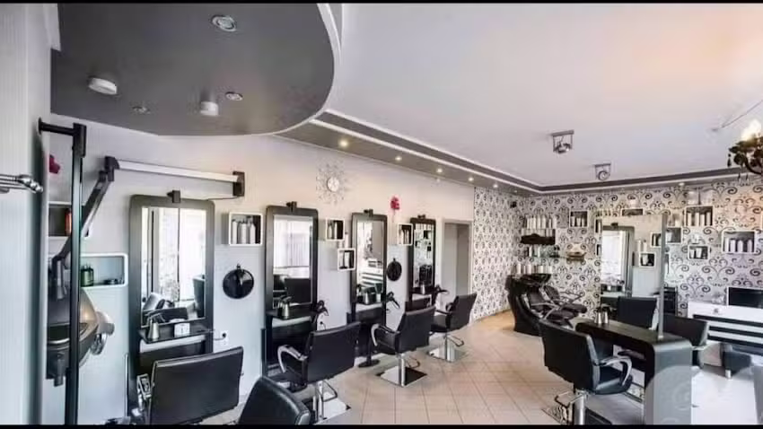 Friseursalon et voil&agrave;