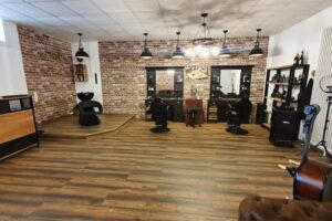 Friseursalon Golden Scissor | Barbier &ndash; Kinder &ndash; Frauen