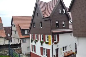 Friseursalon Haar-Scharf- Inh.: Susanne Eissler