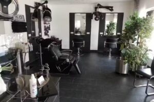 Friseursalon HaarScharf