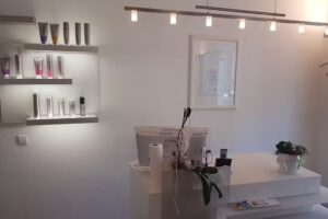 Friseursalon Haarscharf