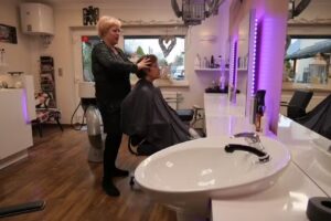 Friseursalon Haarschnitt