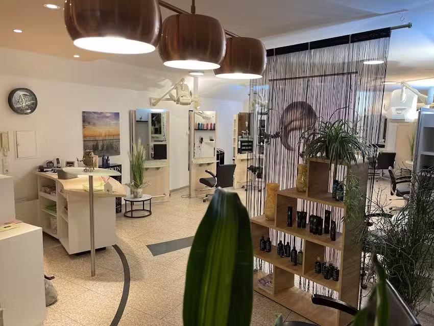 Friseursalon Haarzauber in Tiefenbronn