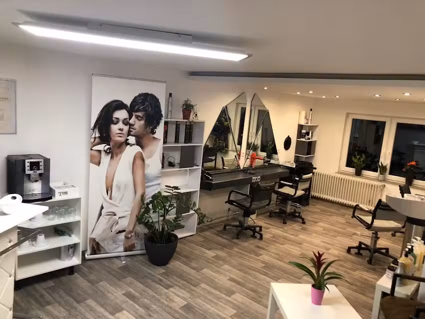 Friseursalon Hin und Hair / Natascha Selbert