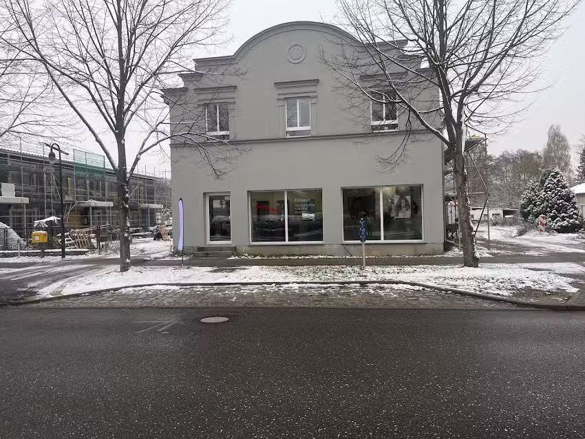 Friseursalon Hofmann & Nagelstudio / Fu&szlig;pflege / Kosmetik