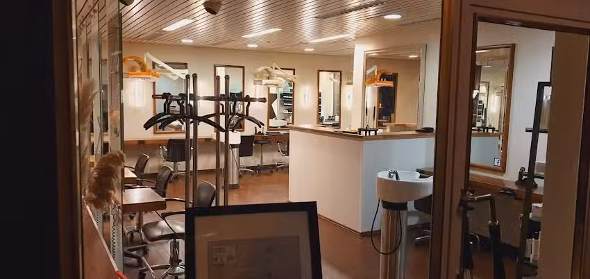 Friseursalon La N&eacute;