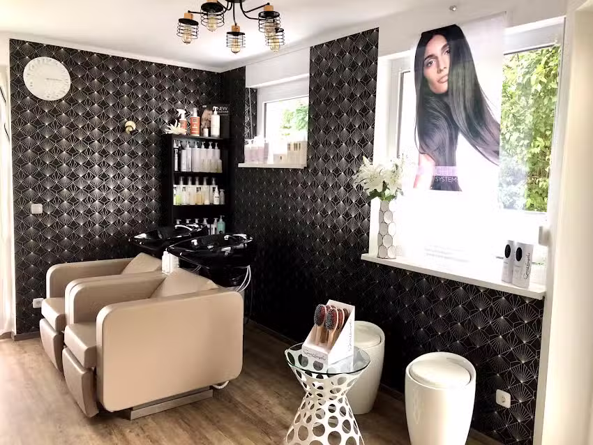 Friseursalon Nadine Bork & Sohn