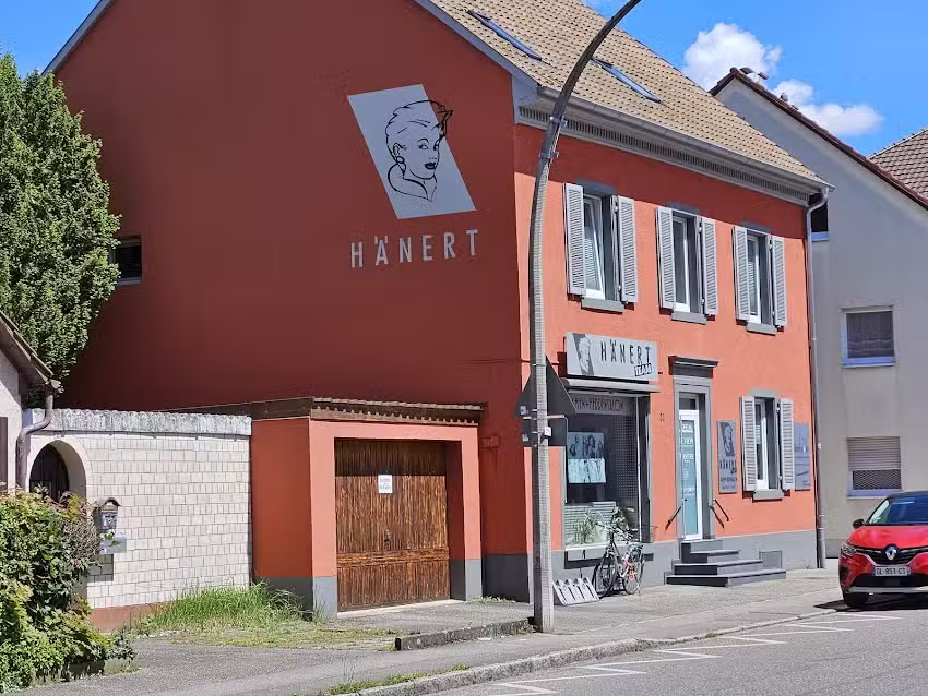 Friseursalon & Per&uuml;ckenstudio H&auml;nert