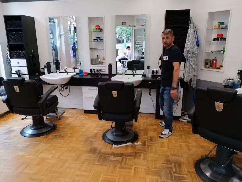 Friseursalon Space Cut &ndash; Bremen