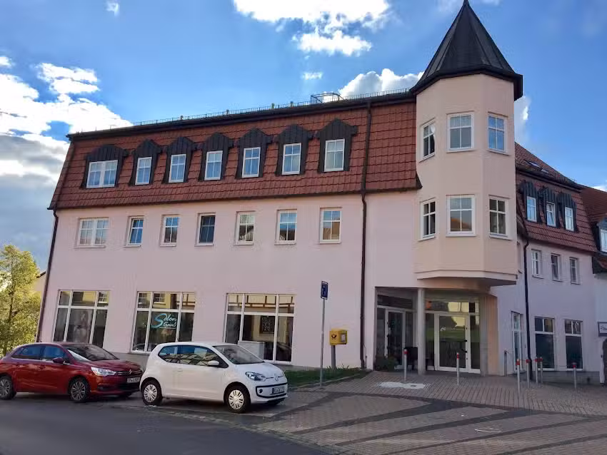 Friseursalon U. Strau&szlig;