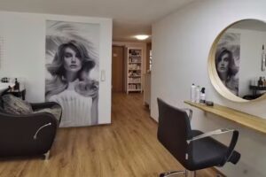 Friseurstube bei carla hehl &ndash; Paul Mitchell Flagship Salon