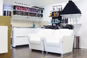 Friseurtag &ndash; Friseur in Haar