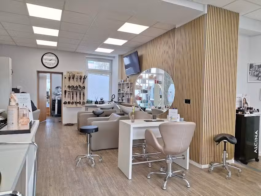 Frisierbar Schwerin, Inh. Sabine Doss