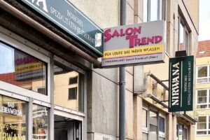 Frisierkunst ‚Trend‘