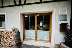 Frisierstube by Regina & Edith