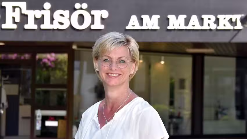 Fris&ouml;r am Markt