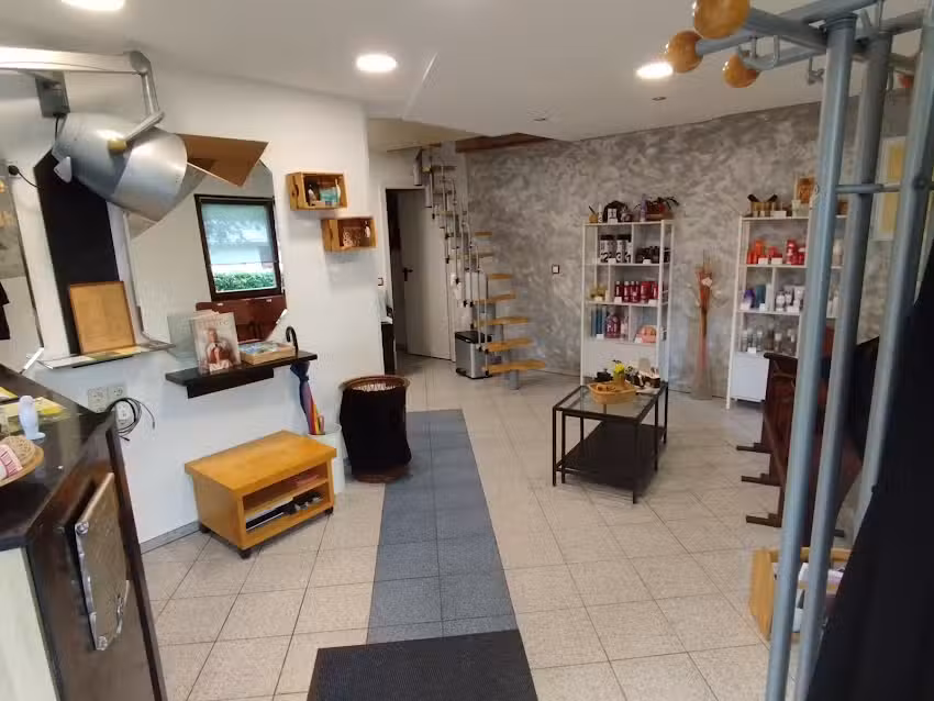 Fris&ouml;r Cut & Styling