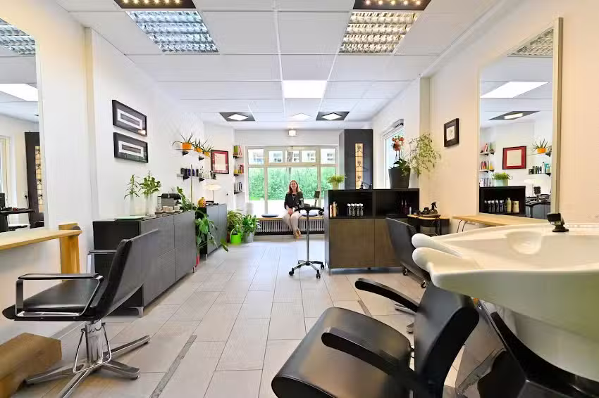 Fris&ouml;r Extra | Erika Braumandl