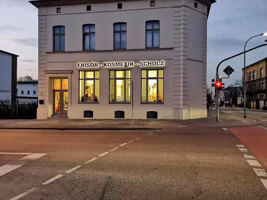 Fris&ouml;r Kosmetik Schulz