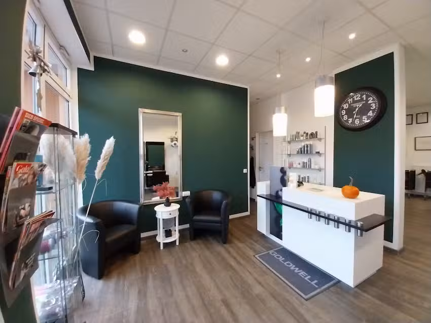 Fris&ouml;r Marbachsh&ouml;he