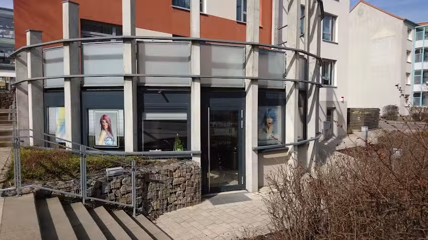 Fris&ouml;r Schnittpunkt