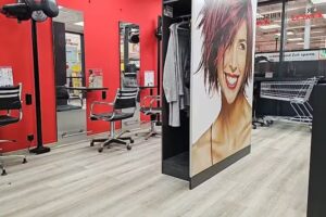 Fris&ouml;r X-Press K&ouml;ln