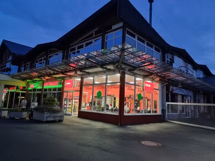 Fris&ouml;r X-Press Unkel