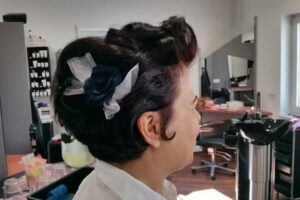 Fris&ouml;recke Sonja Burkardt