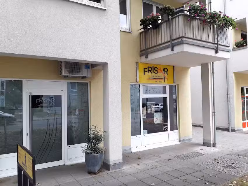 Fris&ouml;rgesch&auml;ft &ndash; Jessy Hoffmann