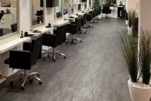 Fris&ouml;rladen Lillina