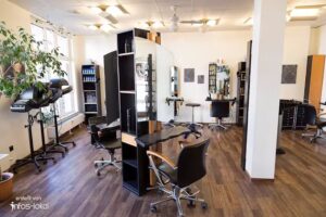 Fris&ouml;rsalon Haarlekin