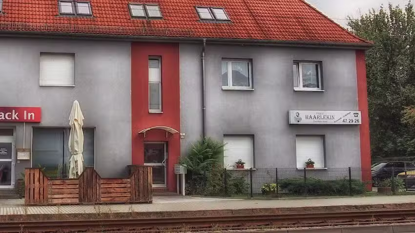 Fris&ouml;rsalon Haarlekin by D&U