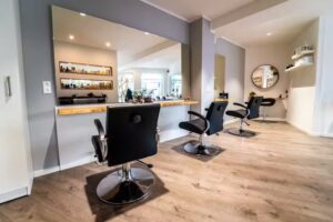 Frisyre &ndash; hair care by nature