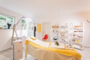 Fu&szlig;pflege & Gesichtsbehandlungen SPA Therapeutin Heike Ruf