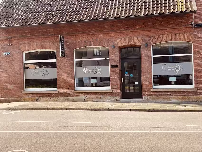 Genau So! Fris&ouml;re