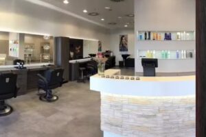 Genials Friseure