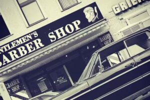 Gentlemens Barbershop Authentic Classic Barbershop