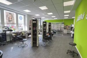 깜장머리 (Hair Salon)