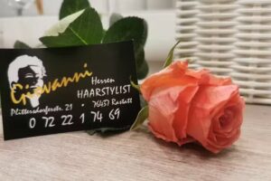 Giovanni Herren Hairstylist